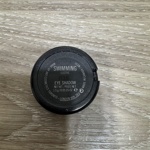 Makeup bundle - Picture 8 of 16